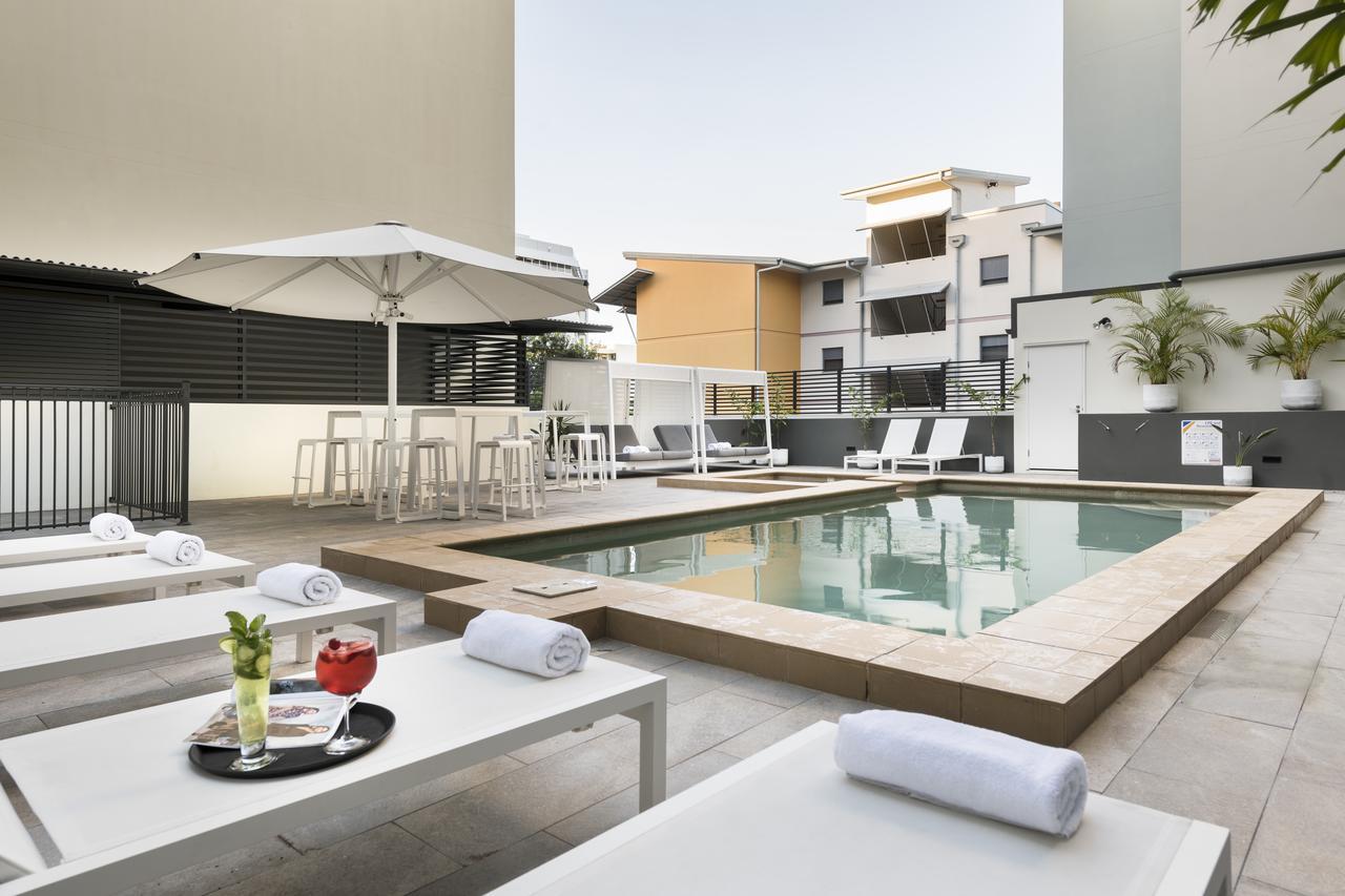 Grand Hotel And Apartments Townsville Eksteriør billede